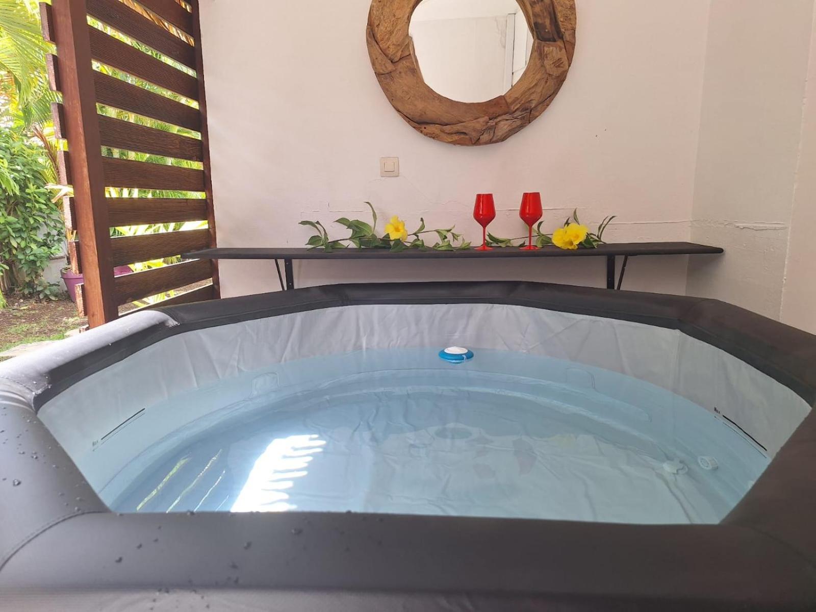 Orcea & Spa Sejours Ecofriendly Sainte-Anne Εξωτερικό φωτογραφία